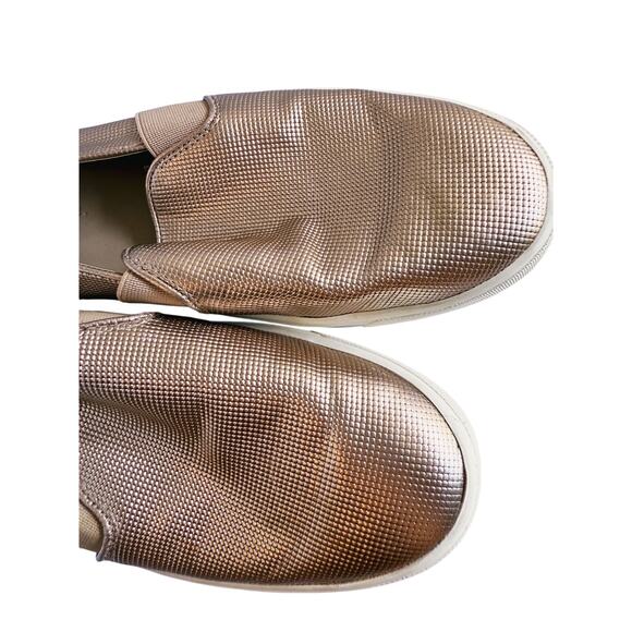 Vince Blair Perforated Leather Slip-On Sneakers Size 6 Gold - Picture 13 of 13